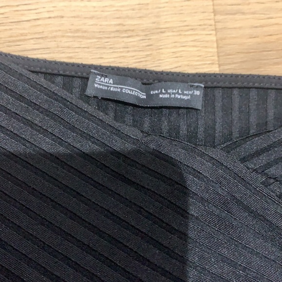 Zara off the shoulder body suit with snaps. - Picture 3 of 5